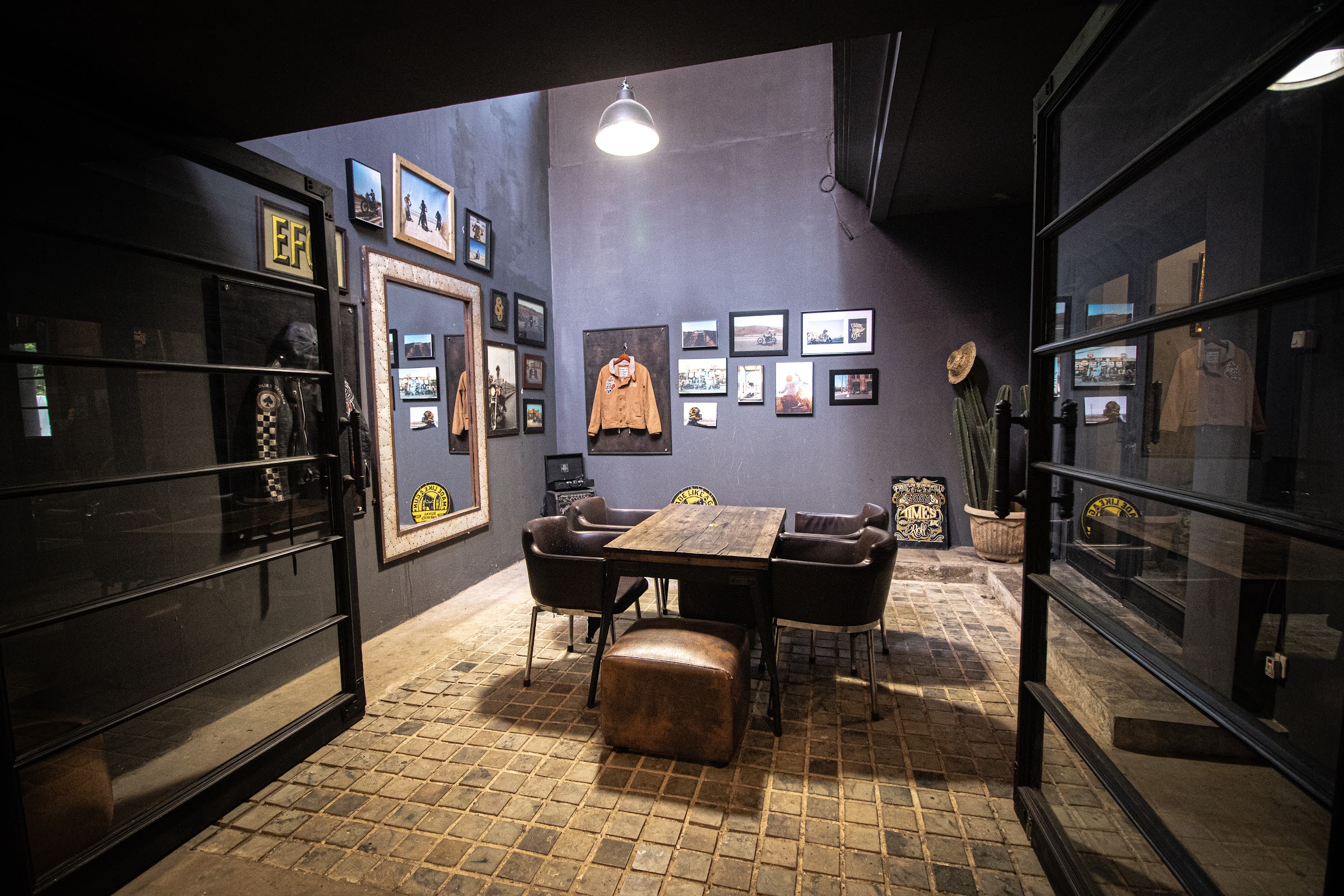 Goodwheel Companion — family-friendly cafe with play area in Riau, Bandung