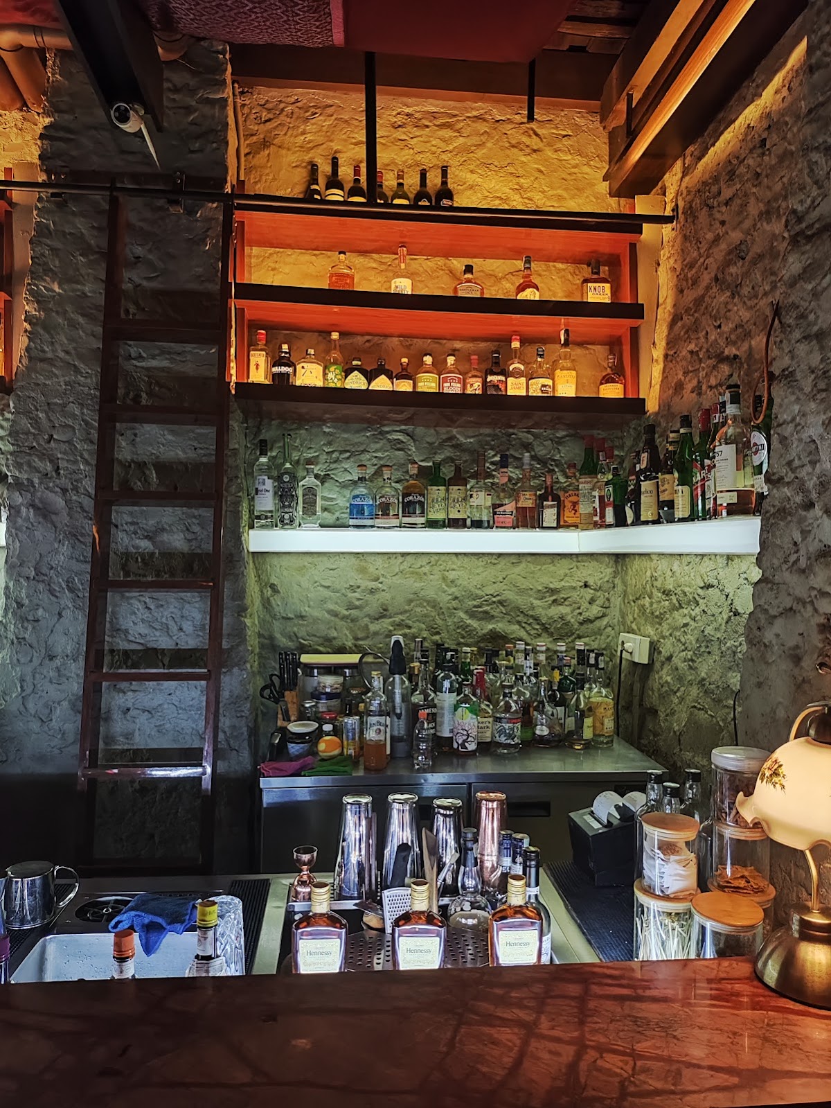 PATI BRAGA — hidden speakeasy bar on Jalan Braga, Bandung