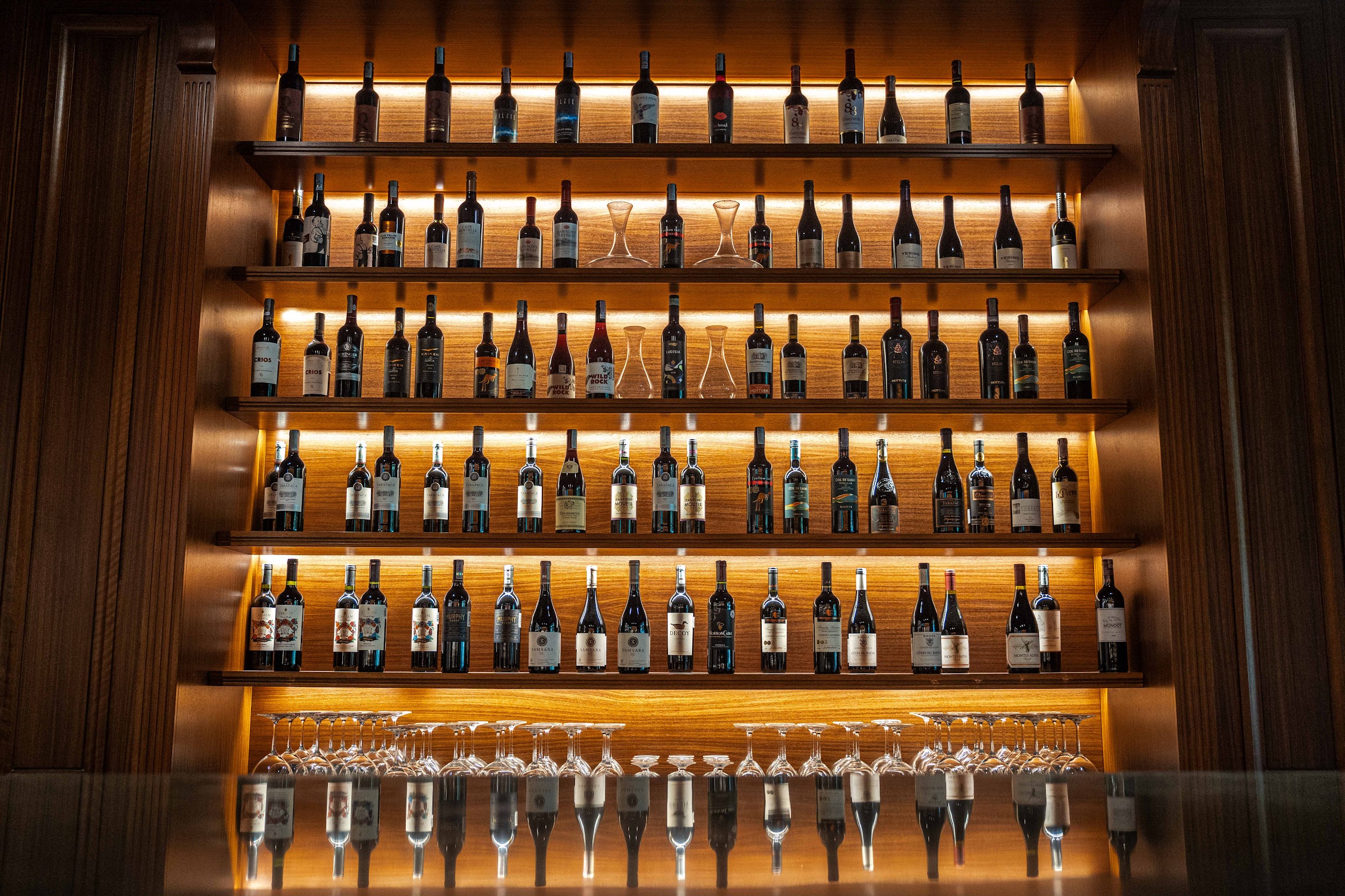 Enclave Bistro & Lounge — premium romantic dining in Bandung